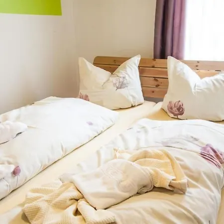 Mit Vielen Freizeitmoeglichkeiten By Interhome 度假居